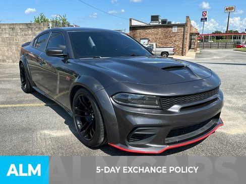 Used 2022 Dodge Charger Scat Pack w/ Dynamics Package RWD image 3