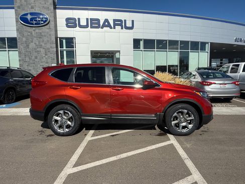 Used 2017 Honda CR-V EX-L image 9