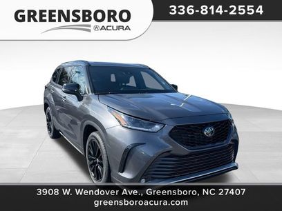 Used 2023 Toyota Highlander XSE