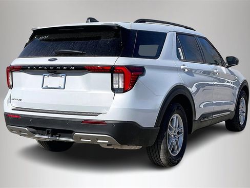 New 2026 Ford Explorer Active w/ Active Comfort Package image 21