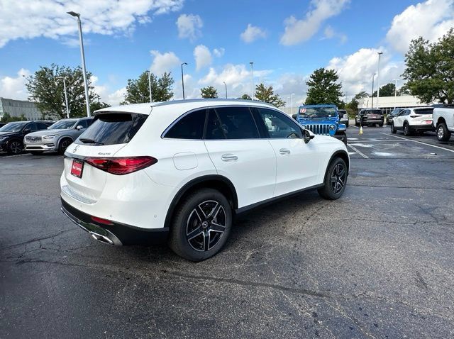New 2027 Mercedes-Benz GLC 300 4MATIC image 14