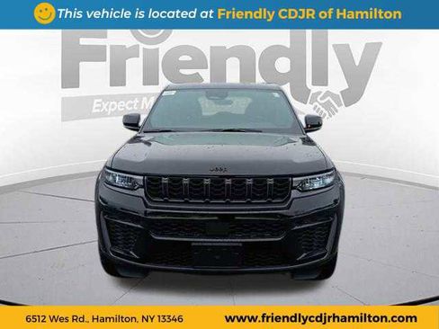 New 2026 Jeep Grand Cherokee Altitude image 8