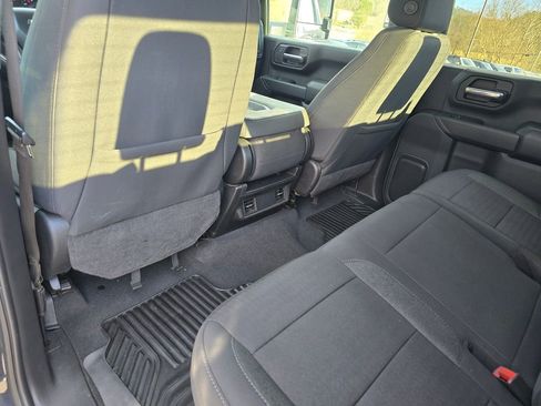 Certified 2024 Chevrolet Silverado 2500 Custom w/ Custom Value Package image 25