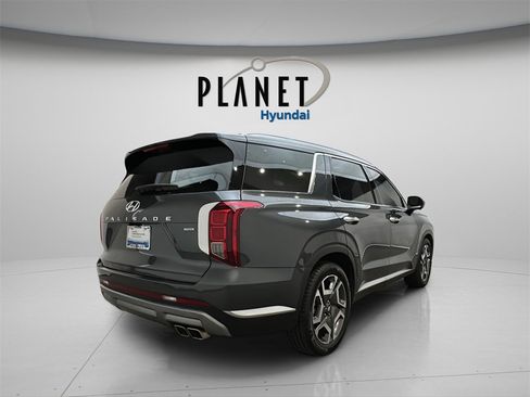 Used 2023 Hyundai Palisade Limited image 7
