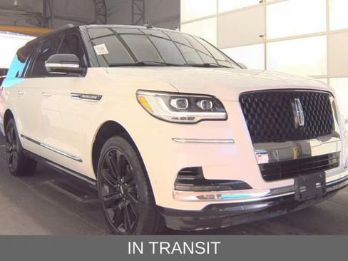 Used 2022 Lincoln Navigator L Black Label image 1