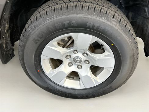 Used 2023 RAM 1500 Big Horn image 11