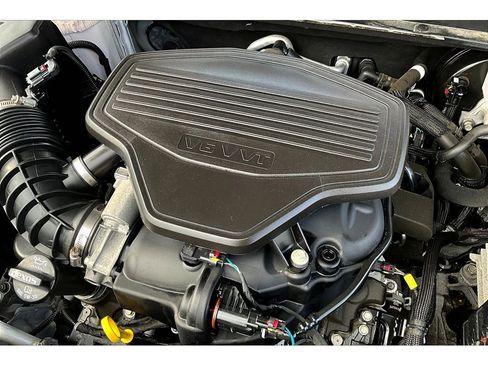 Used 2023 GMC Acadia SLT w/ Elevation Edition AWD/4WD image 32