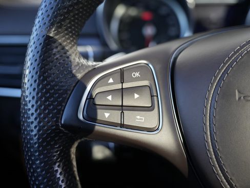 Used 2019 Mercedes-Benz GLS 450 4MATIC image 46