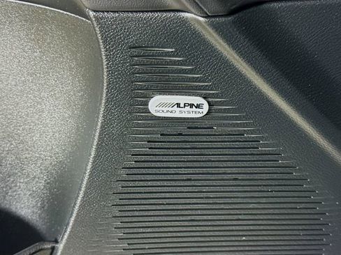 Used 2023 Dodge Challenger R/T Scat Pack RWD image 18