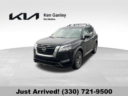 Used 2022 Nissan Pathfinder SV
