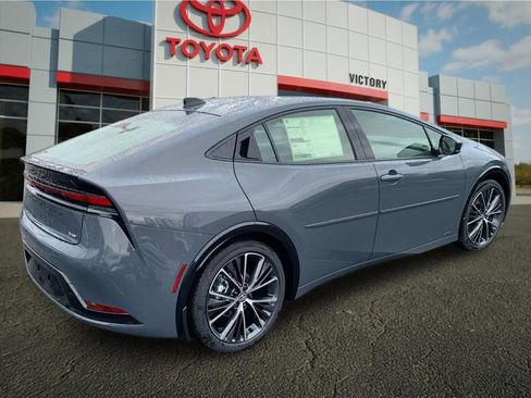 New 2026 Toyota Prius XLE image 3