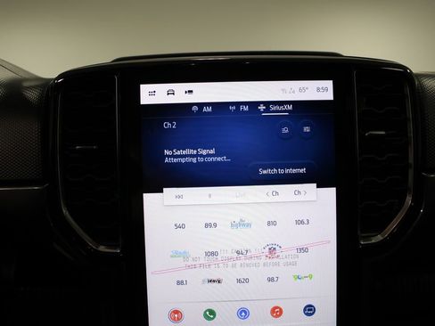 New 2025 Ford Ranger XLT w/ Equipment Group 301A High image 40