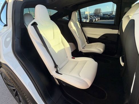 Used 2023 Tesla Model X Plaid image 29