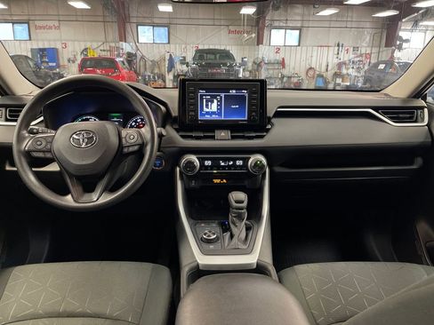 Certified 2021 Toyota RAV4 XLE AWD/4WD image 17
