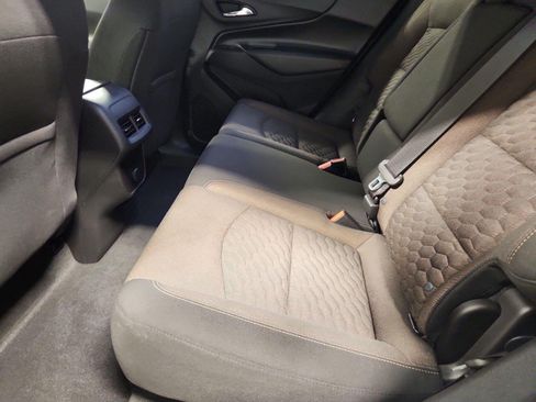 Used 2018 Chevrolet Equinox LT FWD image 10