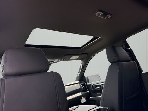 New 2025 GMC Sierra 1500 AT4 w/ AT4 Premium Package image 53