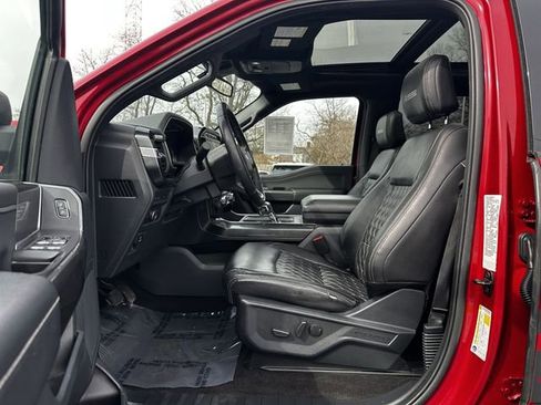 Used 2022 Ford F150 XLT w/ Equipment Group 302A High image 19