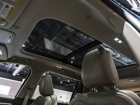 Used 2021 Lincoln Aviator Reserve w/ Elements Package Plus AWD/4WD image 5