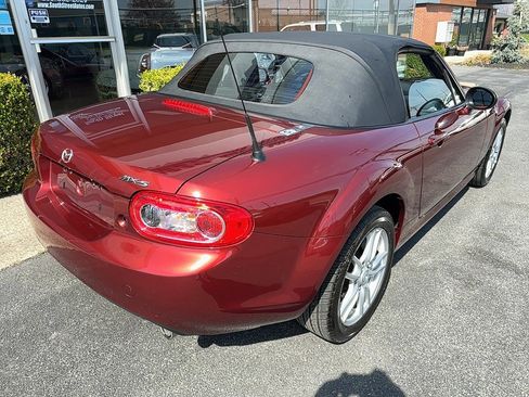 Used 2012 MAZDA MX-5 Miata Sport RWD image 27