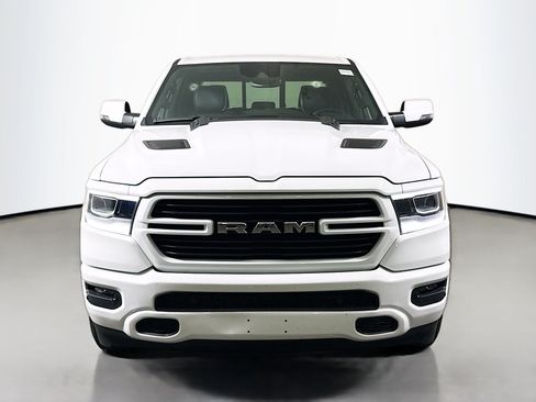 Used 2023 RAM 1500 Laramie AWD/4WD image 2