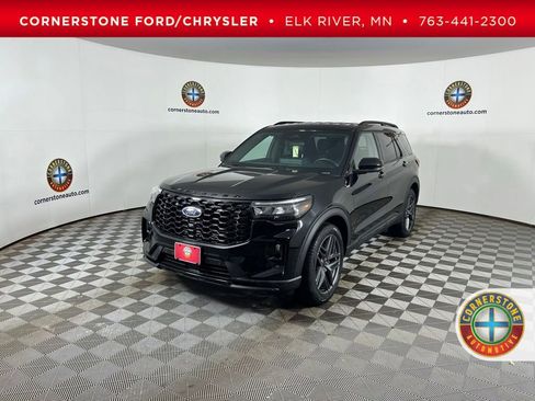 Used 2025 Ford Explorer ST-Line w/ ST-Line Street Pack AWD/4WD image 1