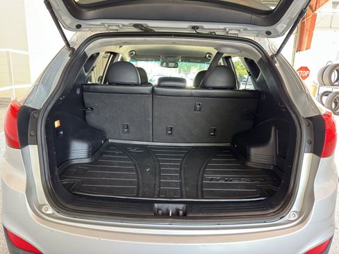 Used 2012 Hyundai Tucson GLS image 21