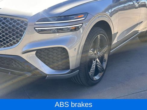 Used 2025 Genesis GV70 3.5T Sport w/ Sport Advanced Package image 5