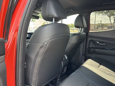 Used 2025 Hyundai Santa Cruz XRT AWD/4WD image 16