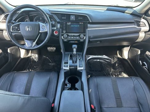 Used 2019 Honda Civic Touring image 19