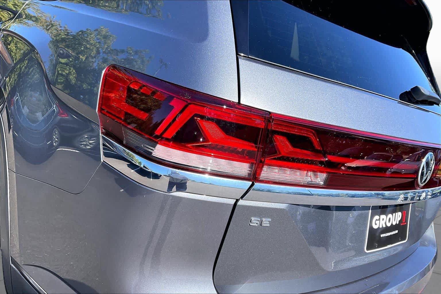 Used 2024 Volkswagen Atlas SE FWD image 28