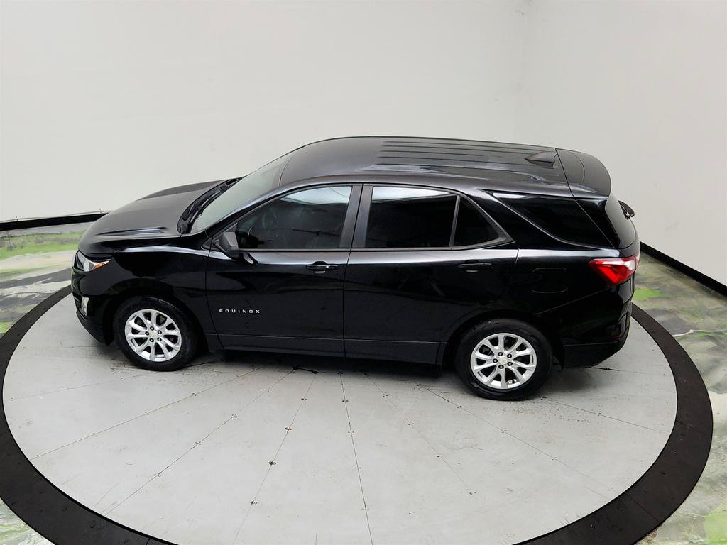 Used 2020 Chevrolet Equinox LS FWD image 38