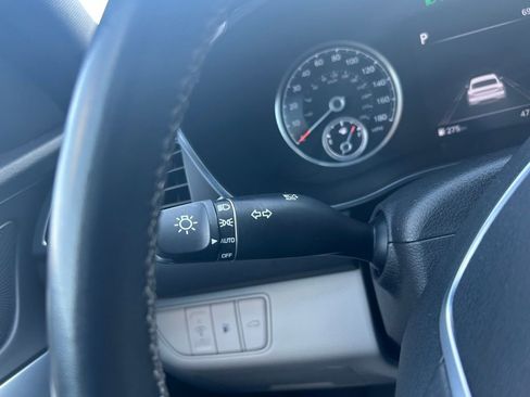 Used 2023 Genesis G70 2.0T image 23