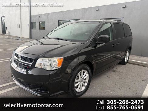 Used 2016 Dodge Grand Caravan SXT w/ Rear Park Assist Package FWD image 1