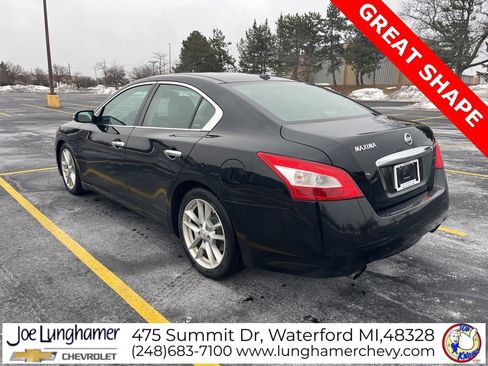 Used 2010 Nissan Maxima 3.5 SV w/ Premium Pkg image 6