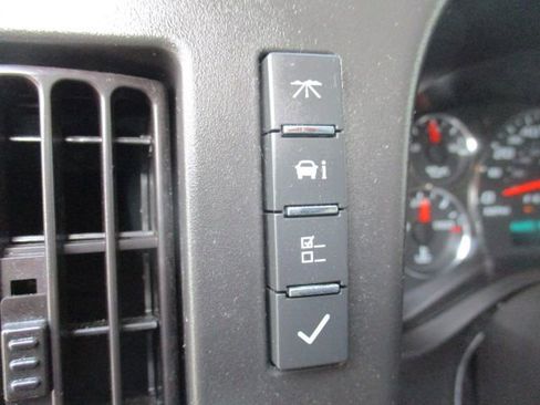 Used 2020 Chevrolet Express 2500 w/ Safety Package image 12