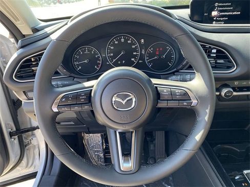 New 2025 MAZDA CX-30 AWD 2.5 S w/ Select Sport Pkg image 16