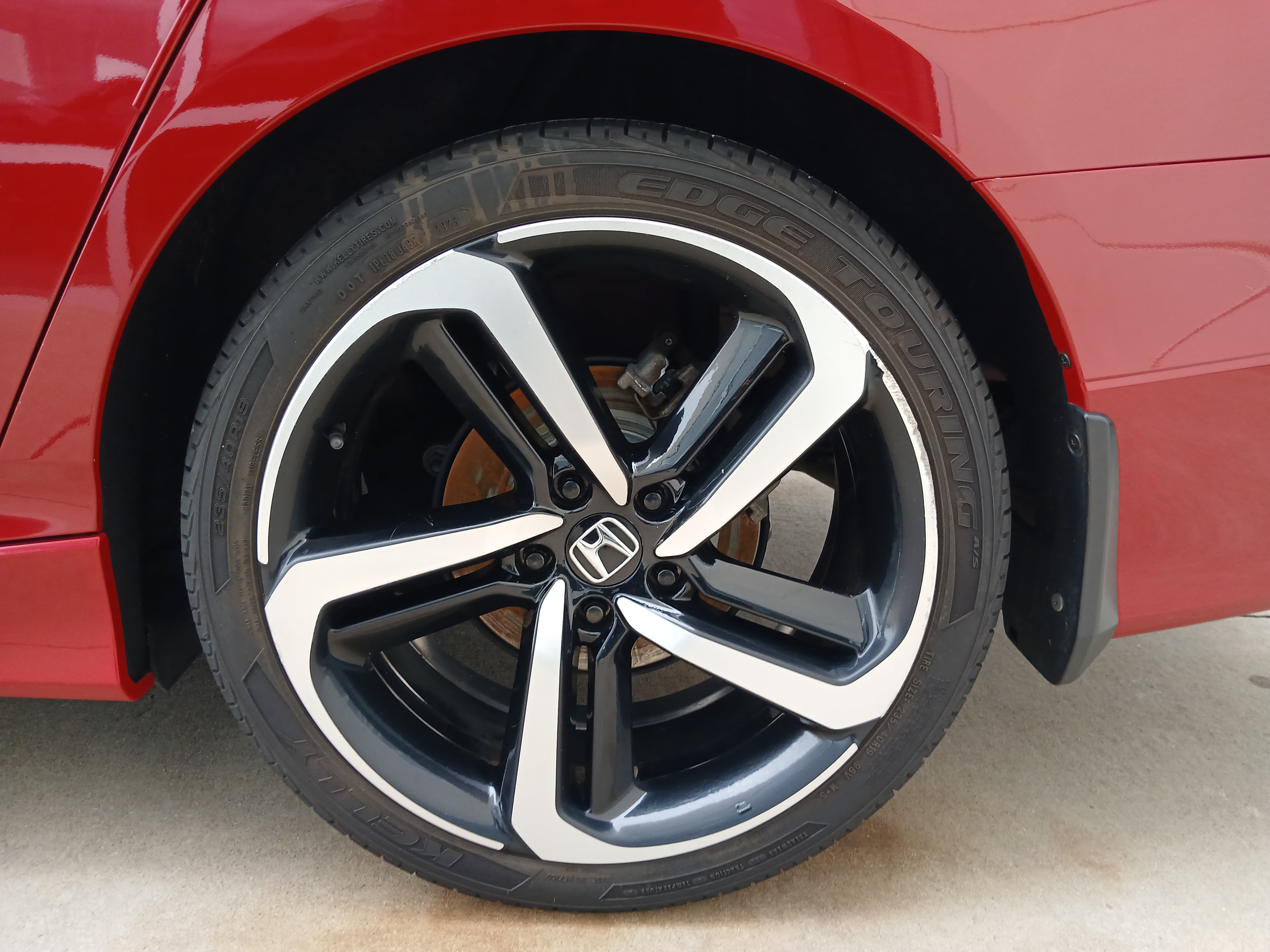 Used 2019 Honda Accord Sport image 16