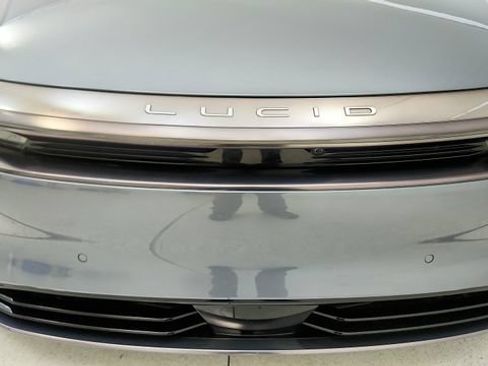 Used 2025 Lucid Air Pure RWD image 23