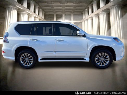 Used 2019 Lexus GX 460 Luxury image 4