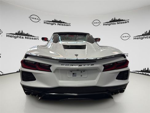 Used 2023 Chevrolet Corvette Stingray Preferred Conv w/ 2LT RWD image 4