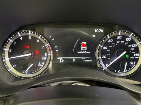 Used 2022 Toyota Highlander XLE image 16