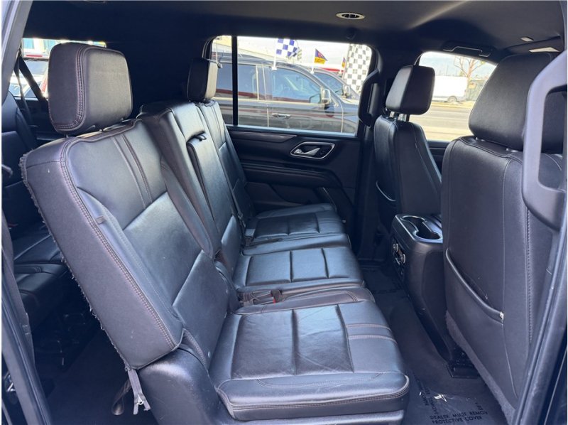 Used 2022 Chevrolet Suburban RST w/ Max Trailering Package AWD/4WD image 30