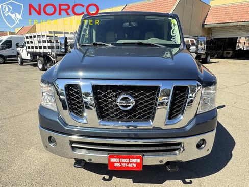 Used 2020 Nissan NV 3500 SL image 3