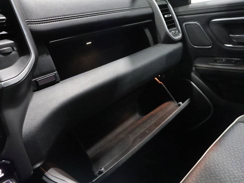 Used 2020 RAM 1500 Laramie image 31