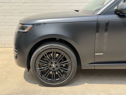 Used 2024 Land Rover Range Rover Autobiography AWD/4WD image 10