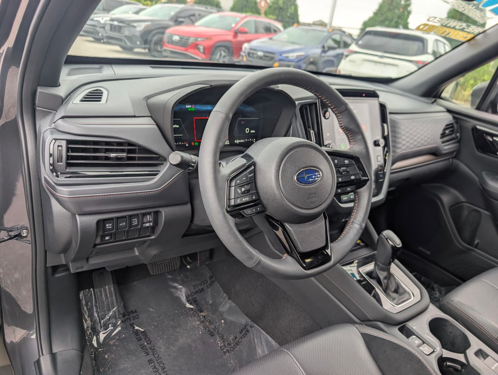 Used 2025 Subaru Forester Touring AWD/4WD image 25