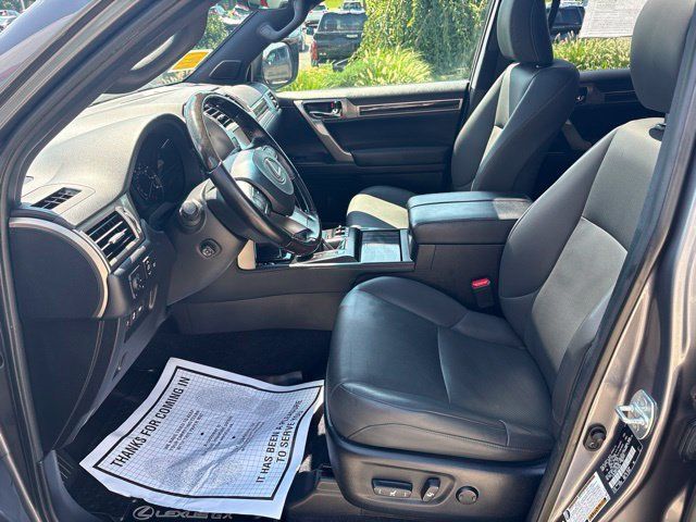 Used 2020 Lexus GX 460 Premium w/ Premium Package AWD/4WD image 25