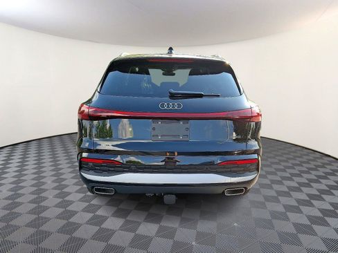 Used 2025 Audi Q5 Premium Plus AWD/4WD image 5