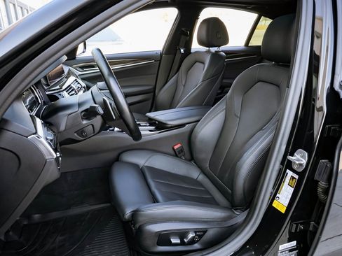 Used 2019 BMW 530i 530i image 19