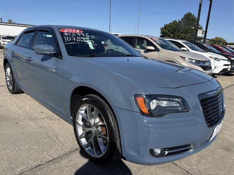 Used 2014 Chrysler 300 S RWD image 11